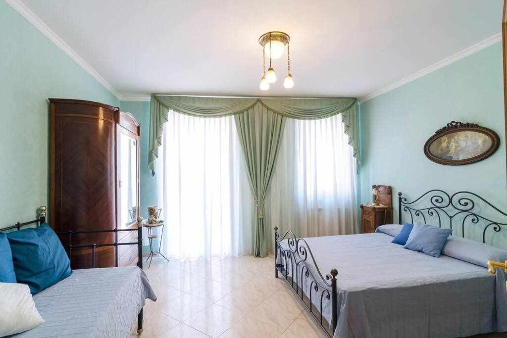 Casa Delle Zammare Fronte Mare Centro Storico Villa Riposto Exteriör bild