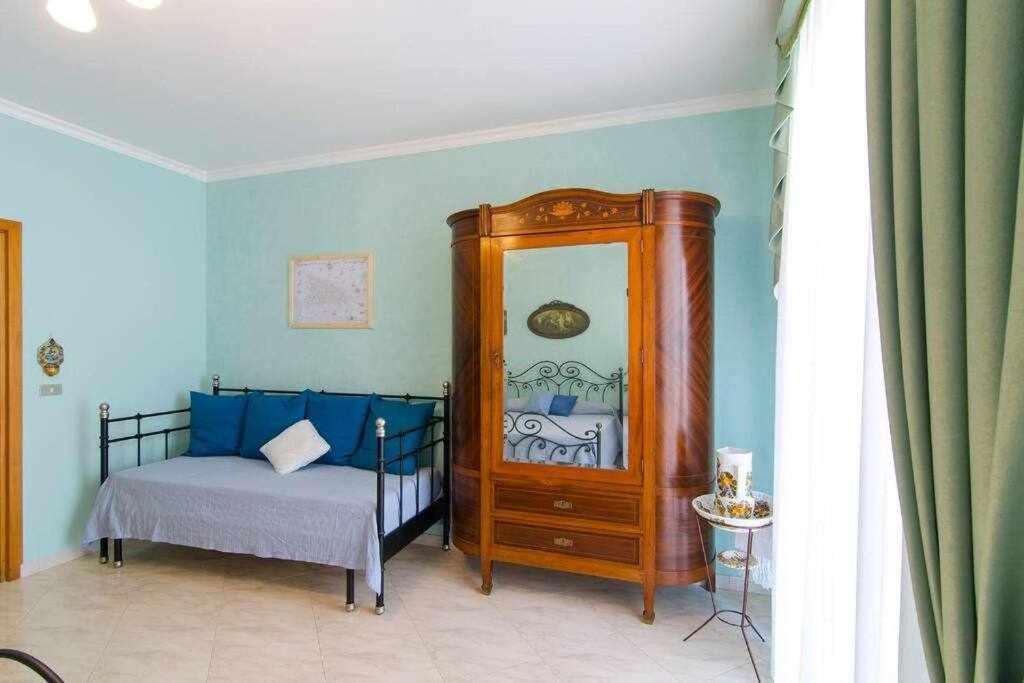 Casa Delle Zammare Fronte Mare Centro Storico Villa Riposto Exteriör bild